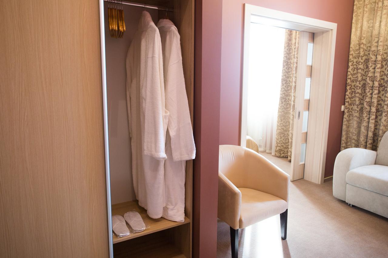 קייב Mackintosh Hotel מראה חיצוני תמונה