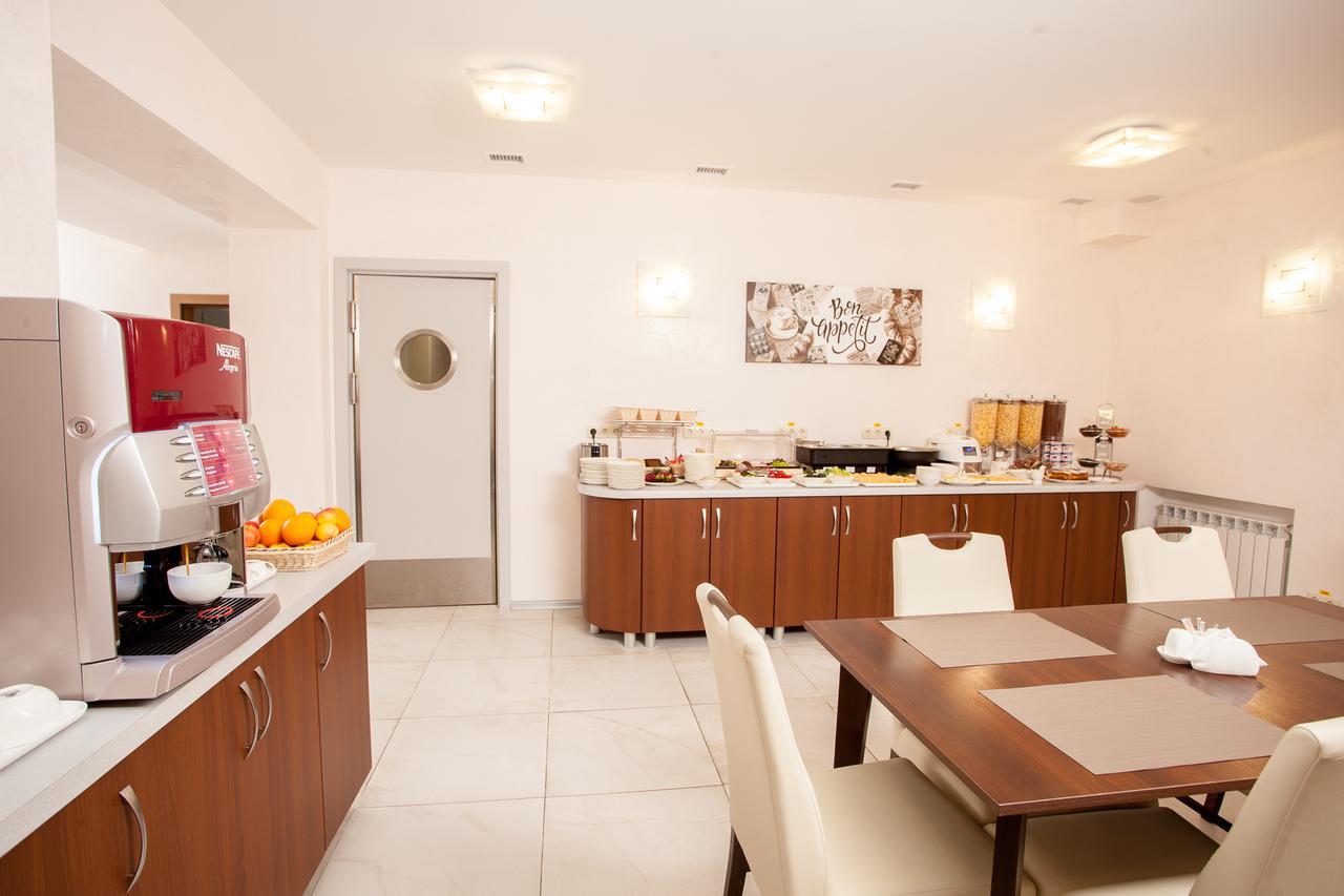 קייב Mackintosh Hotel מראה חיצוני תמונה