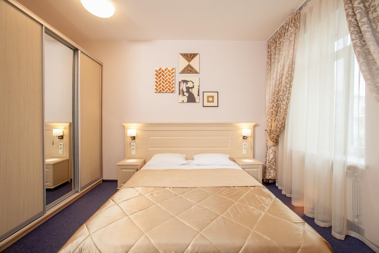 קייב Mackintosh Hotel מראה חיצוני תמונה